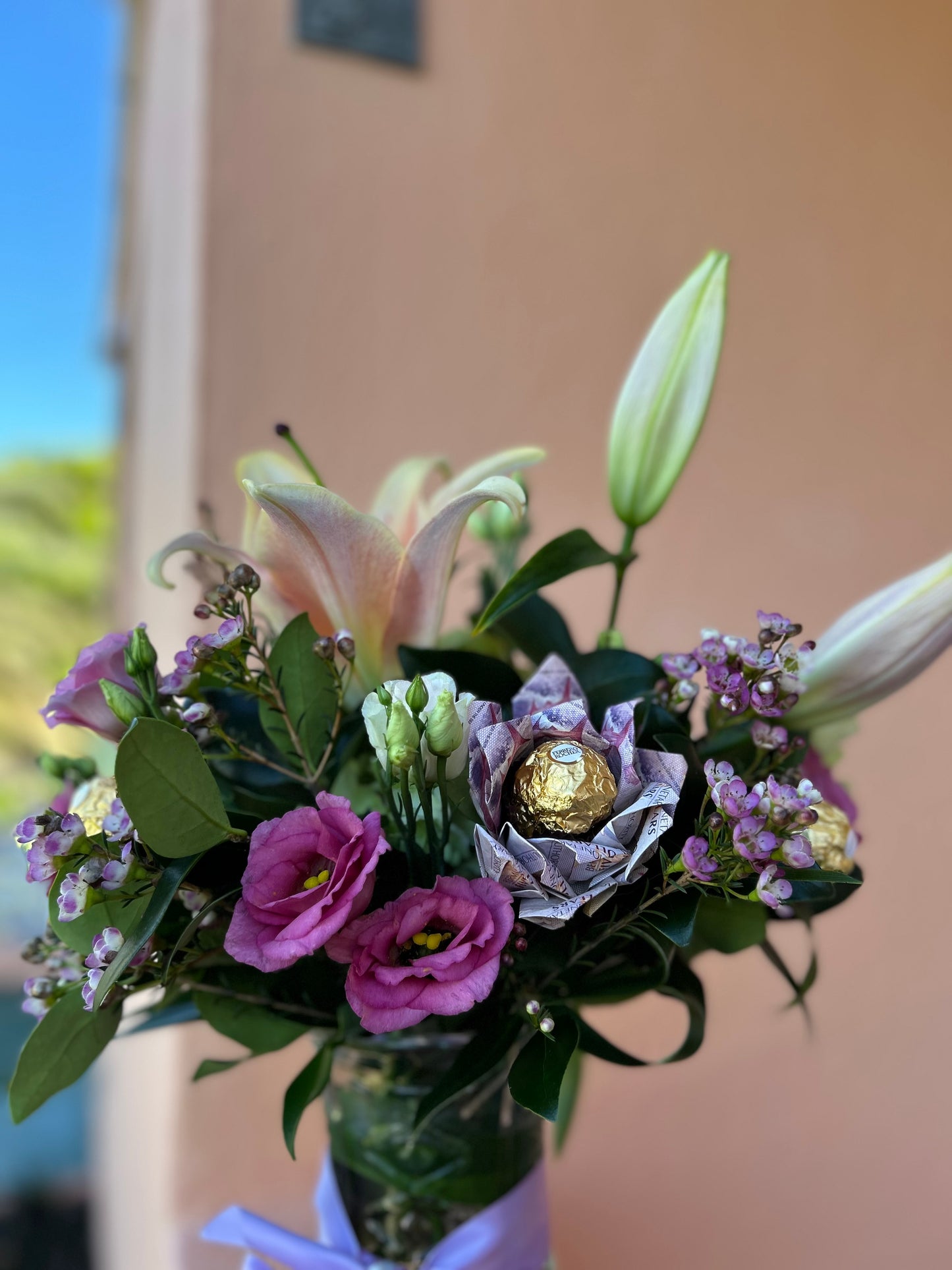 Bills and Blooms (Florist Choice)