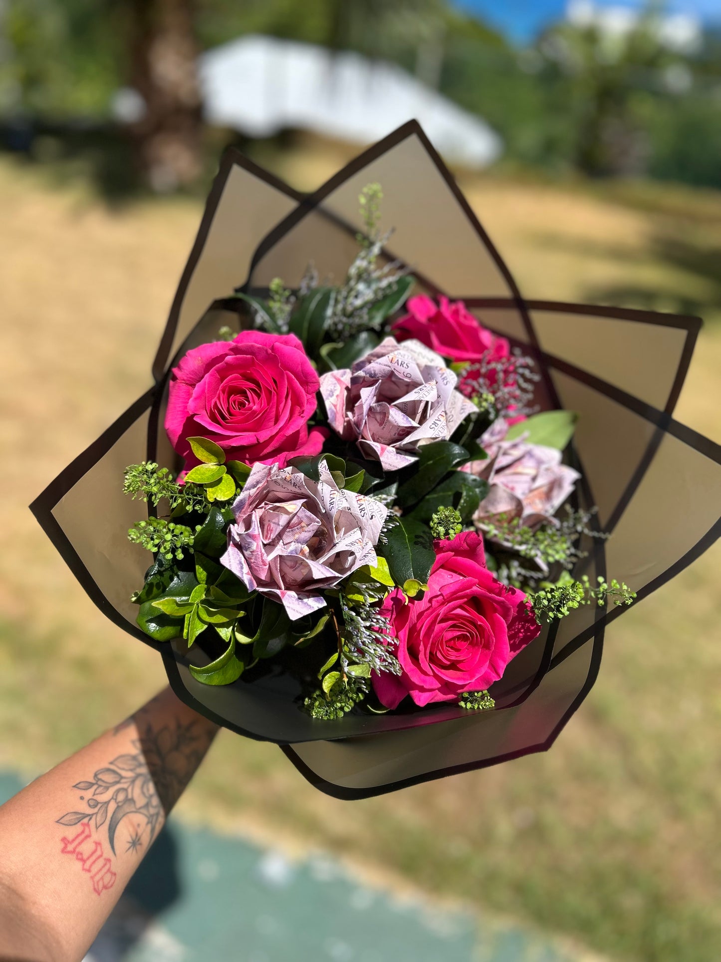 Money Rose Bouquet - Half dozen (6)