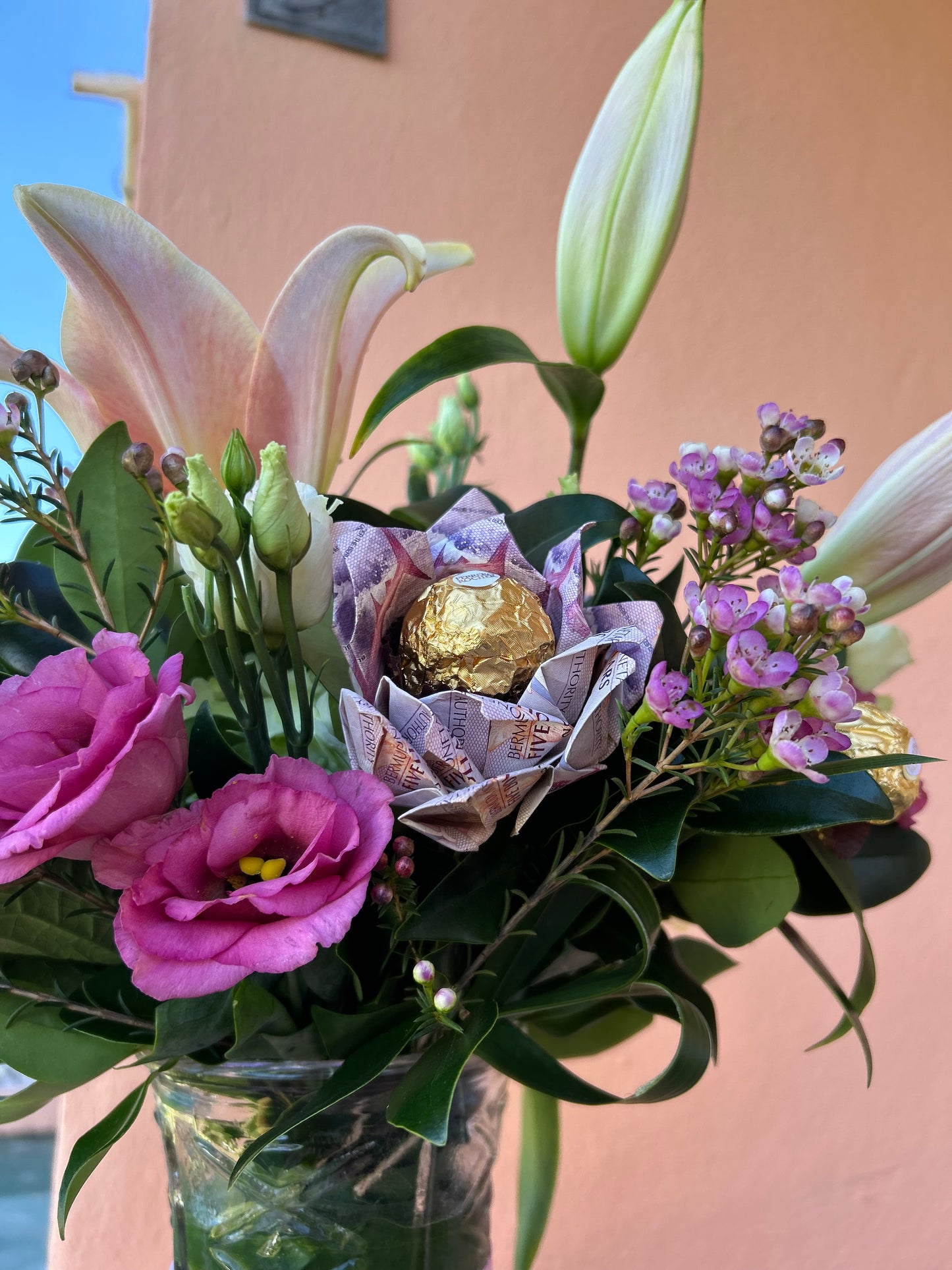 Bills and Blooms (Florist Choice)